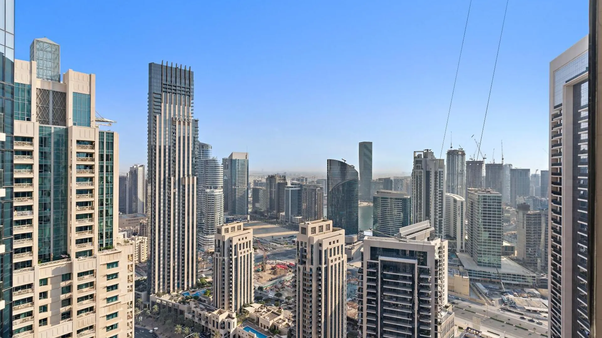 2Br High Floor Act I Act II Tower 1 Appartement Dubai Verenigde Arabische Emiraten