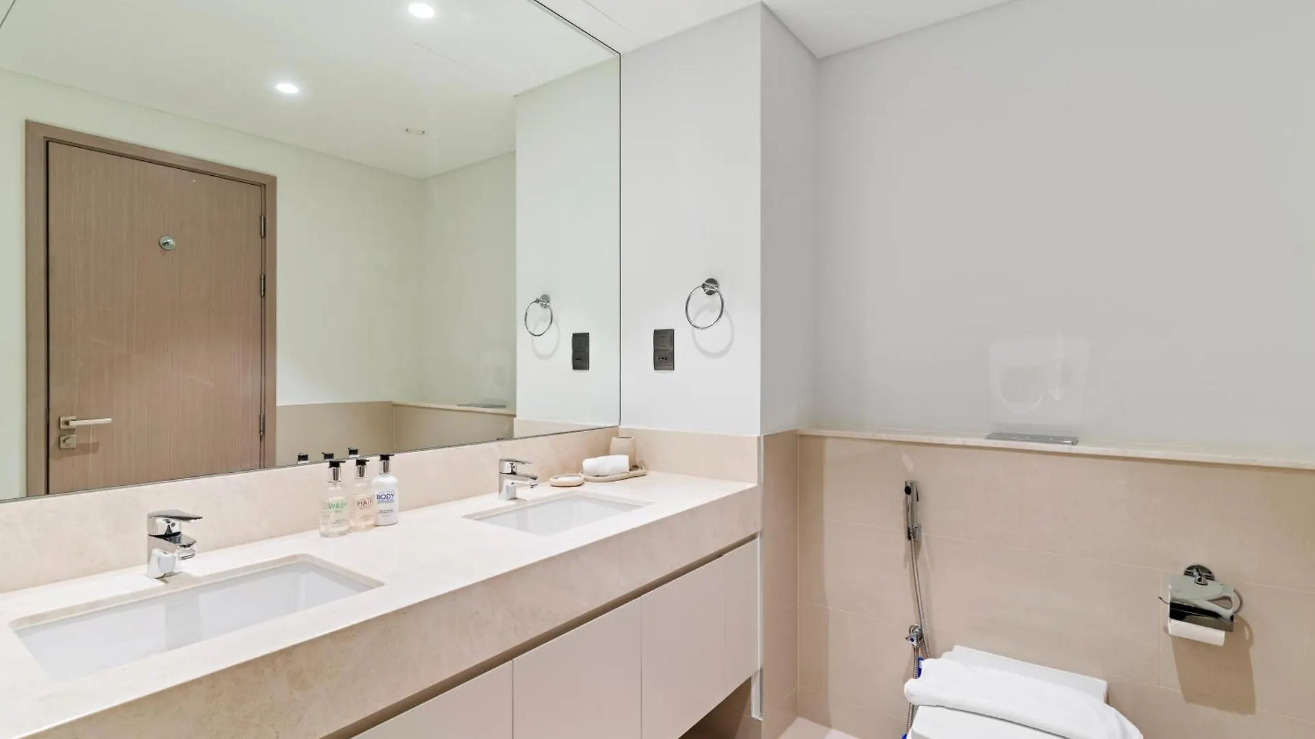 2Br High Floor Act I Act II Tower 1 Apartment Dubai