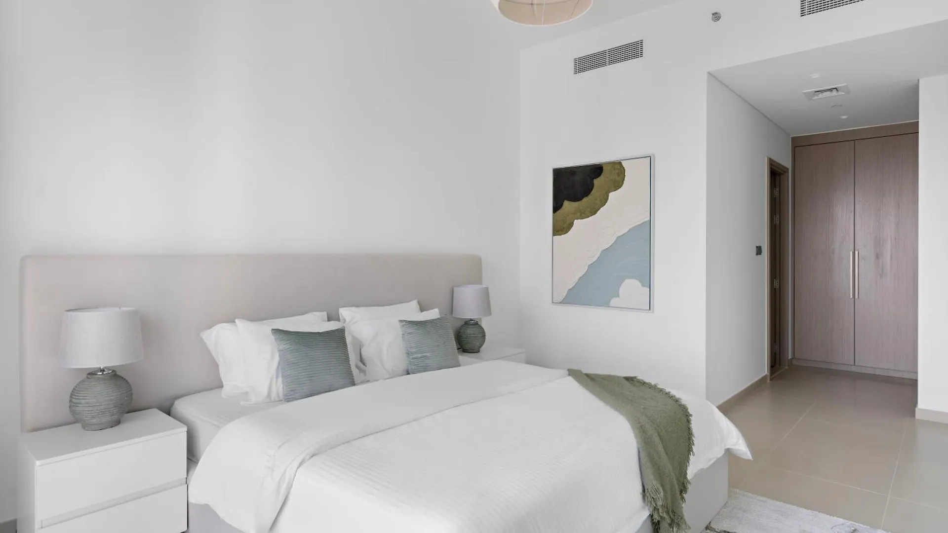 2Br High Floor Act I Act II Tower 1 Apartment Dubai
